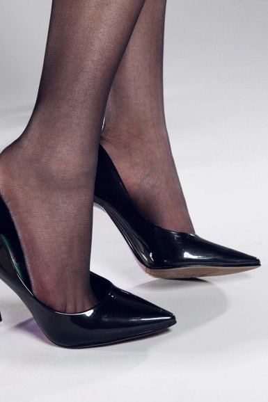 敬畏“这是一个没有秘密的时代”:九游体育下载(图2) 九游体育官网